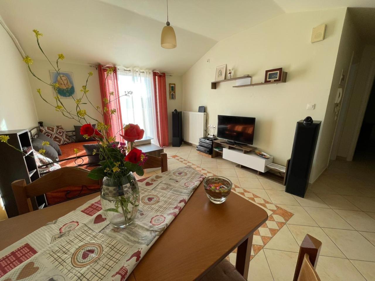 Apartamento La Soffitta Di Bampina Perivólion Exterior foto