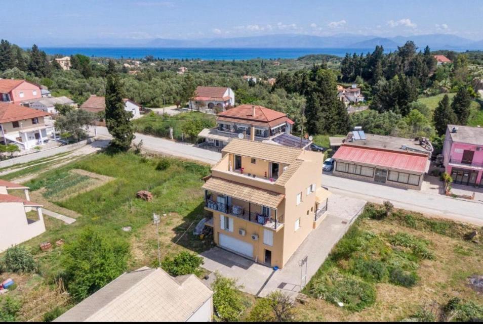 Apartamento La Soffitta Di Bampina Perivólion Exterior foto